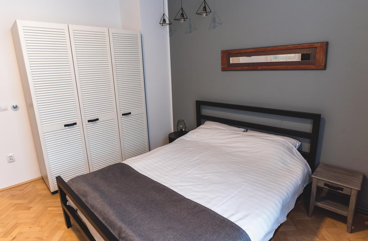 Zinne Apartments Brasov Ngoại thất bức ảnh